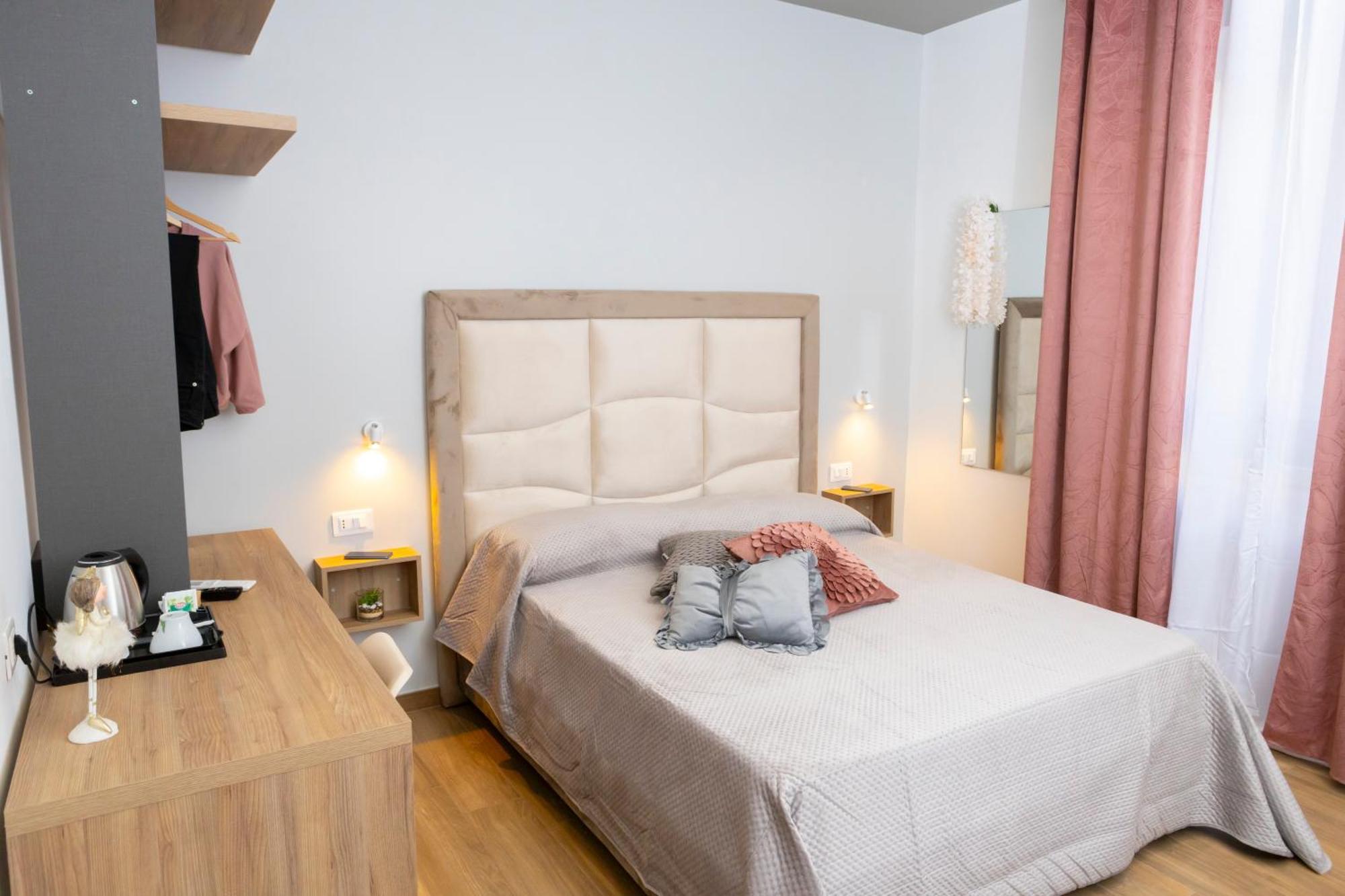 Alleria Rooms เนเปิลส์ ภายนอก รูปภาพ