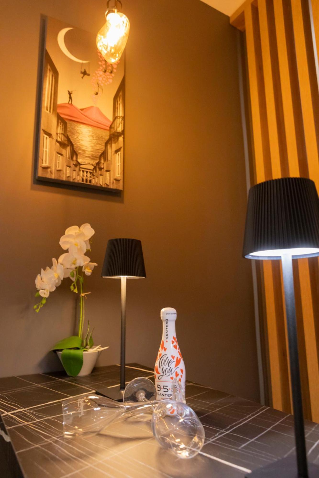 Alleria Rooms เนเปิลส์ ภายนอก รูปภาพ